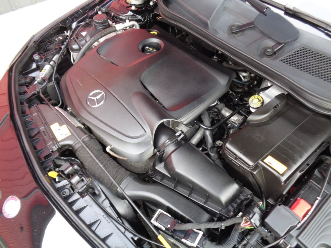 Used 2016 Mercedes-Benz CLA 250 4MATIC image 3