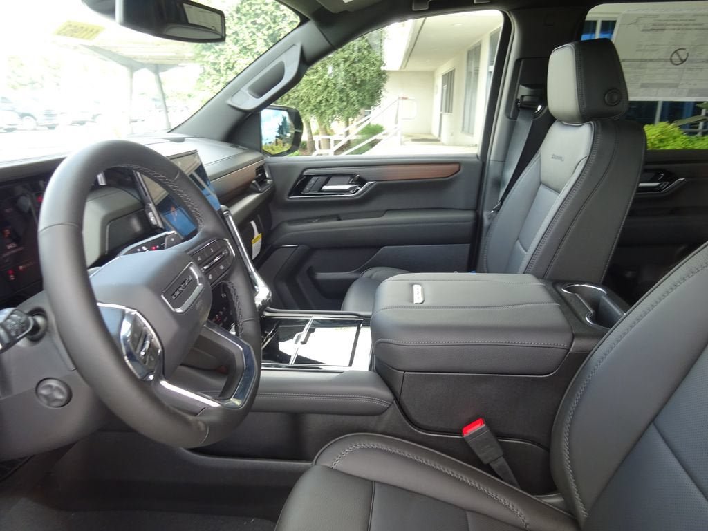 New 2026 GMC Yukon Denali AWD/4WD image 12