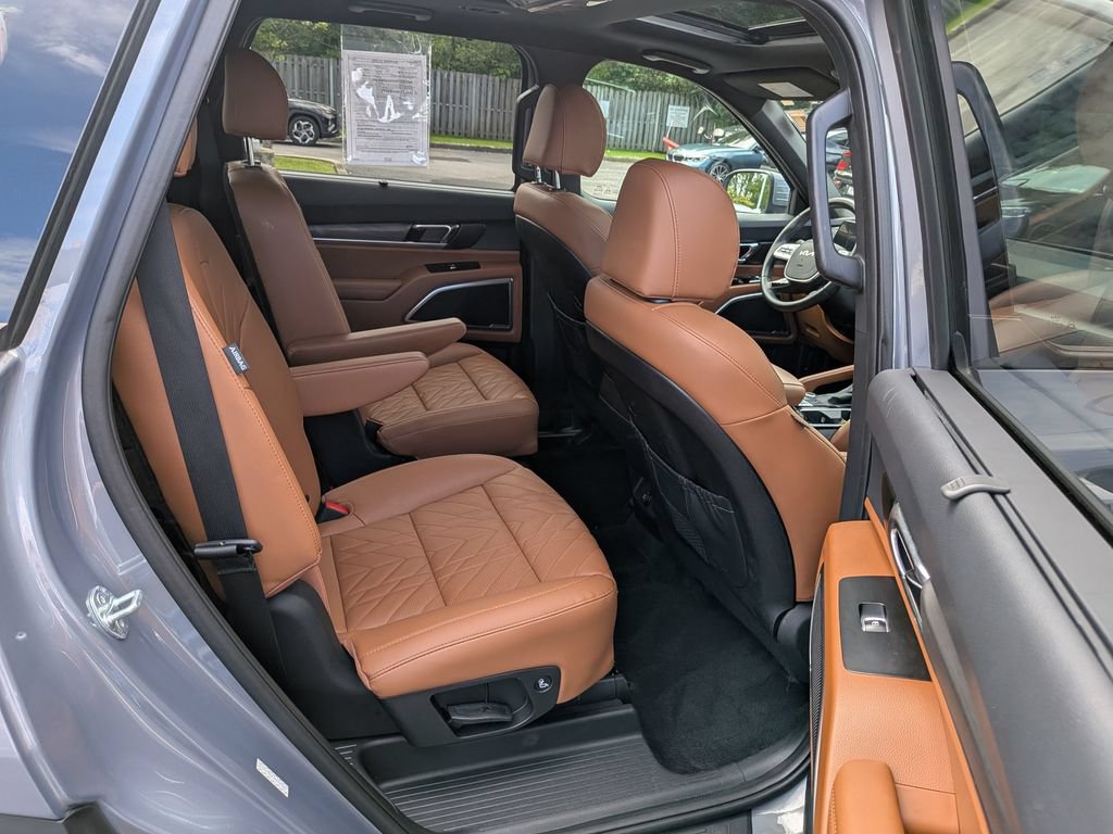 Used 2024 Kia Telluride EX X-Line AWD/4WD image 38
