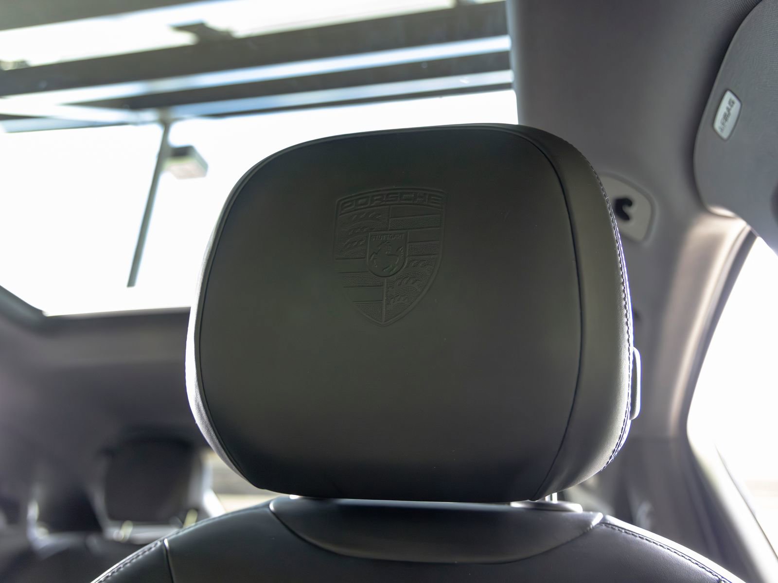 Certified 2021 Porsche Cayenne Coupe image 27