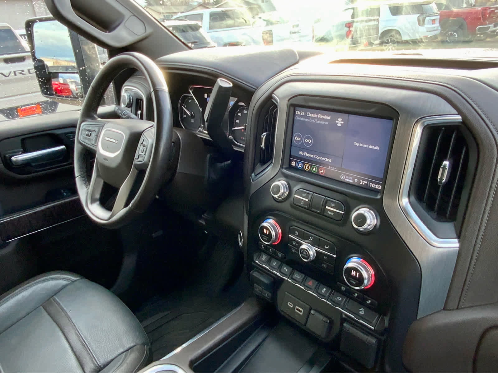 Used 2023 GMC Sierra 3500 Denali w/ Denali Ultimate Package image 41