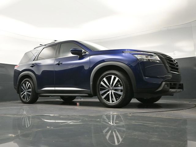 Used 2023 Nissan Pathfinder Platinum w/ Lighting Package (N93) image 36