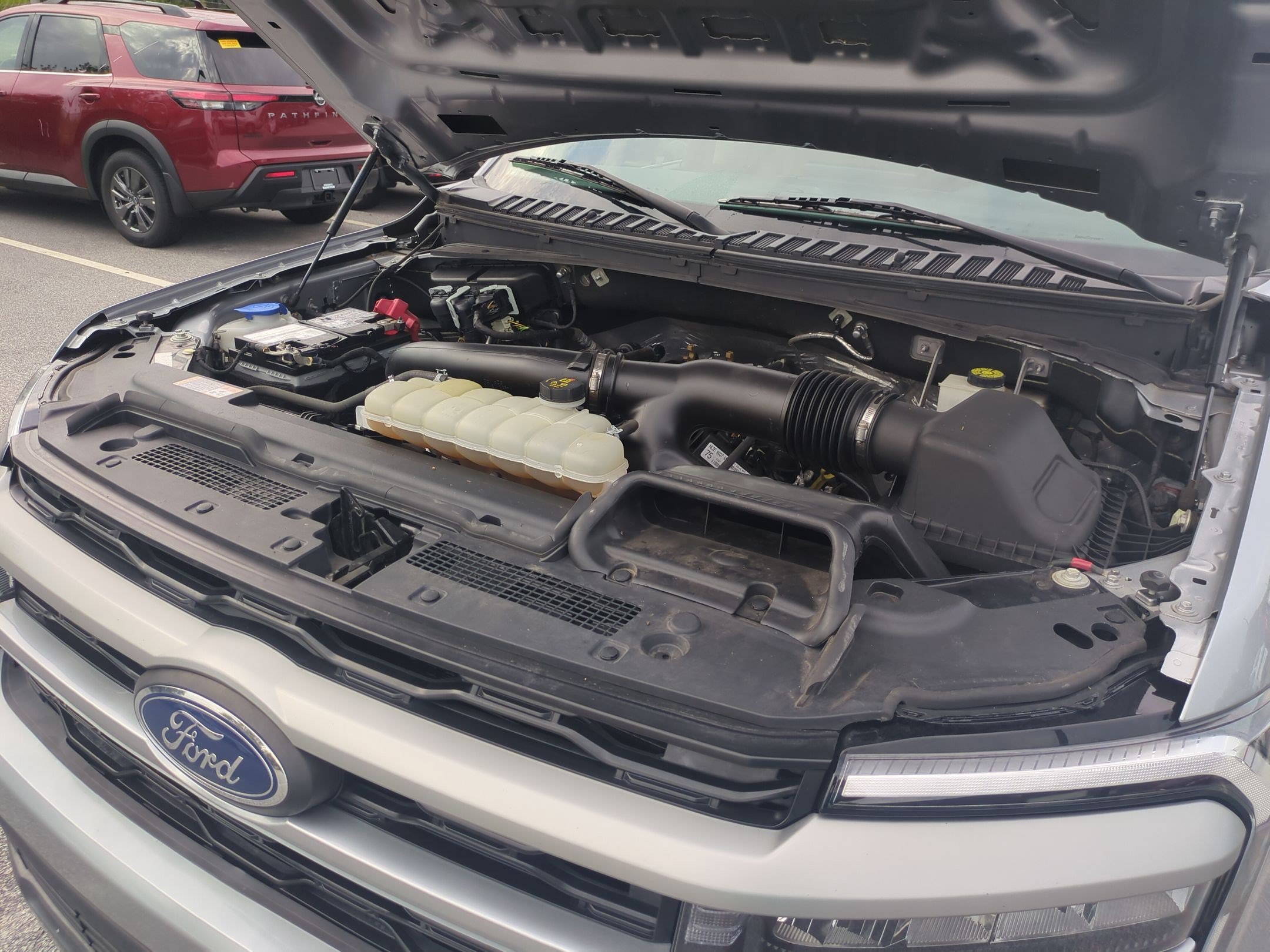 Used 2023 Ford Expedition XLT RWD image 34