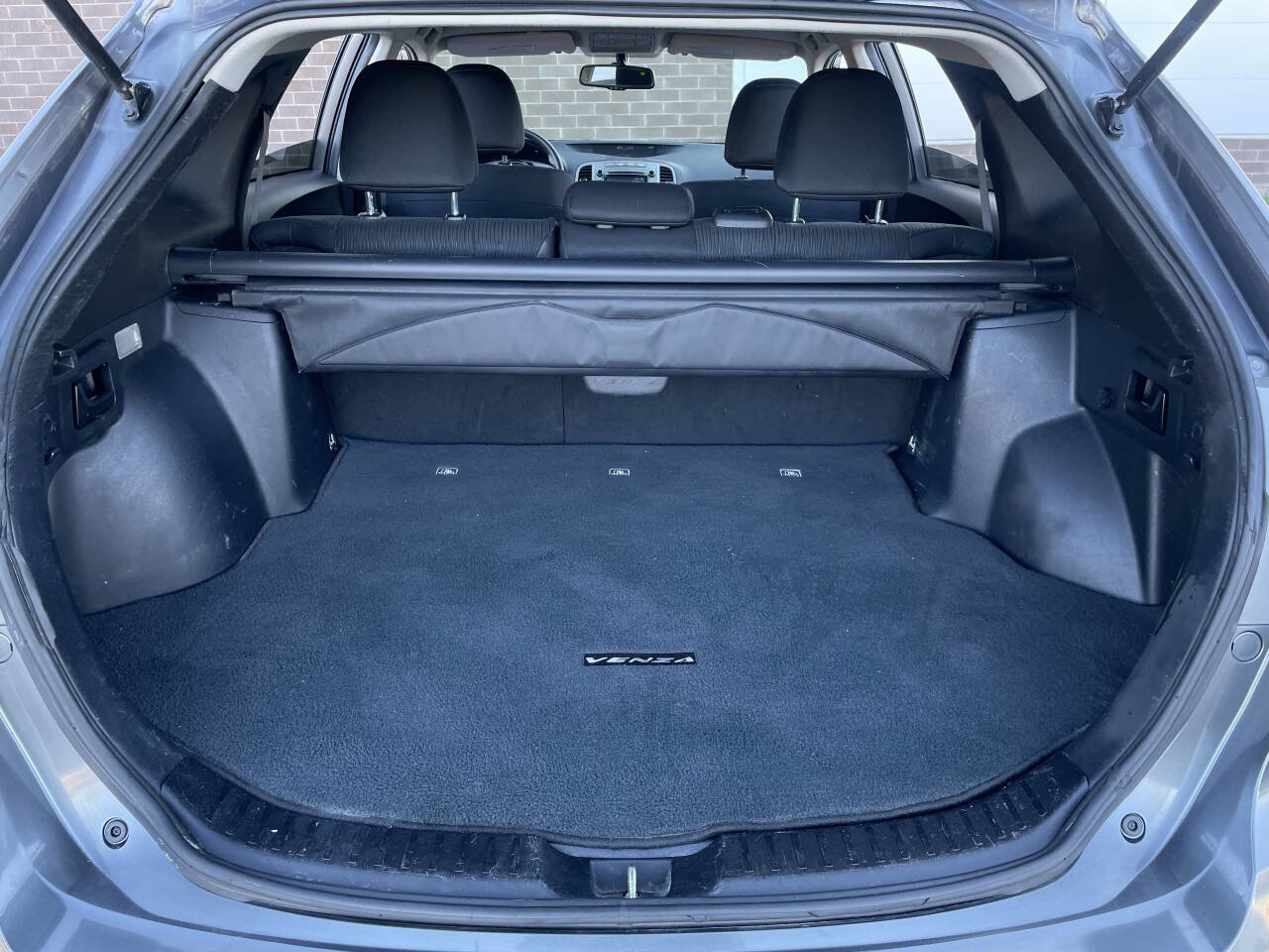 Used 2015 Toyota Venza LE image 35