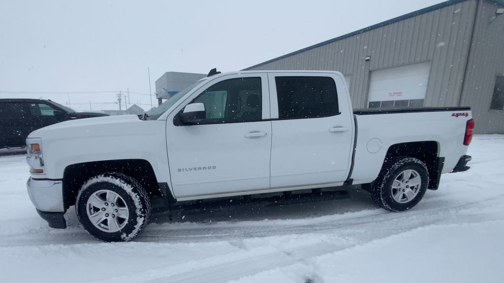 Used 2018 Chevrolet Silverado 1500 LT w/ All Star Edition image 5
