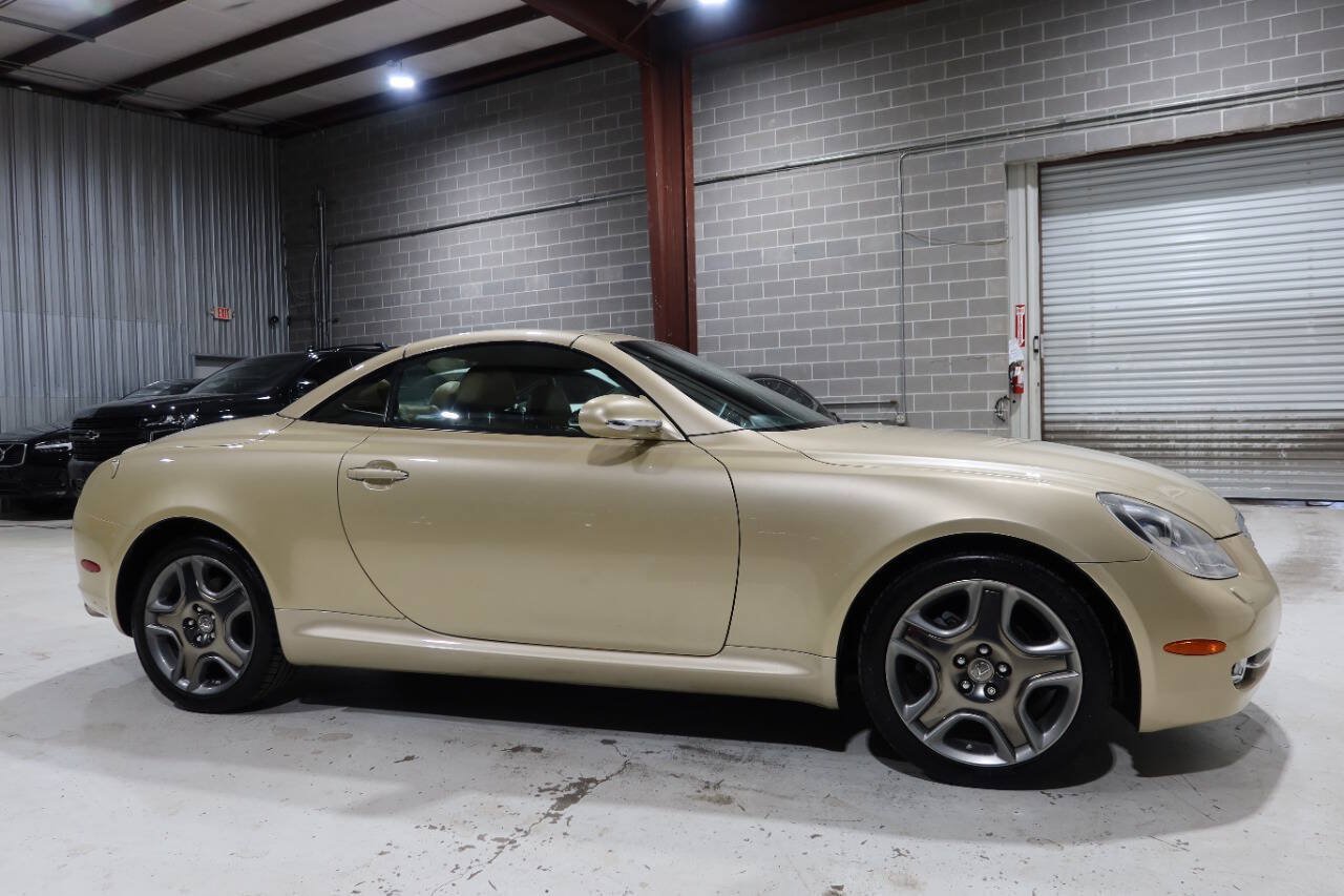 Used 2006 Lexus SC 430 Convertible w/ Preferred Accessory Pkg RWD image 42
