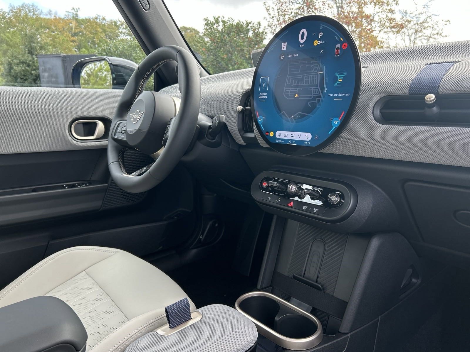 Certified 2025 MINI Cooper 2-Door Hardtop image 6