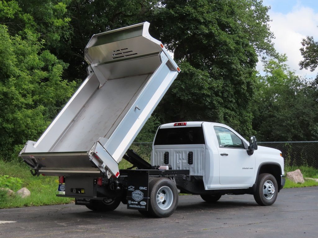 New 2025 Chevrolet Silverado 3500 W/T AWD/4WD image 4