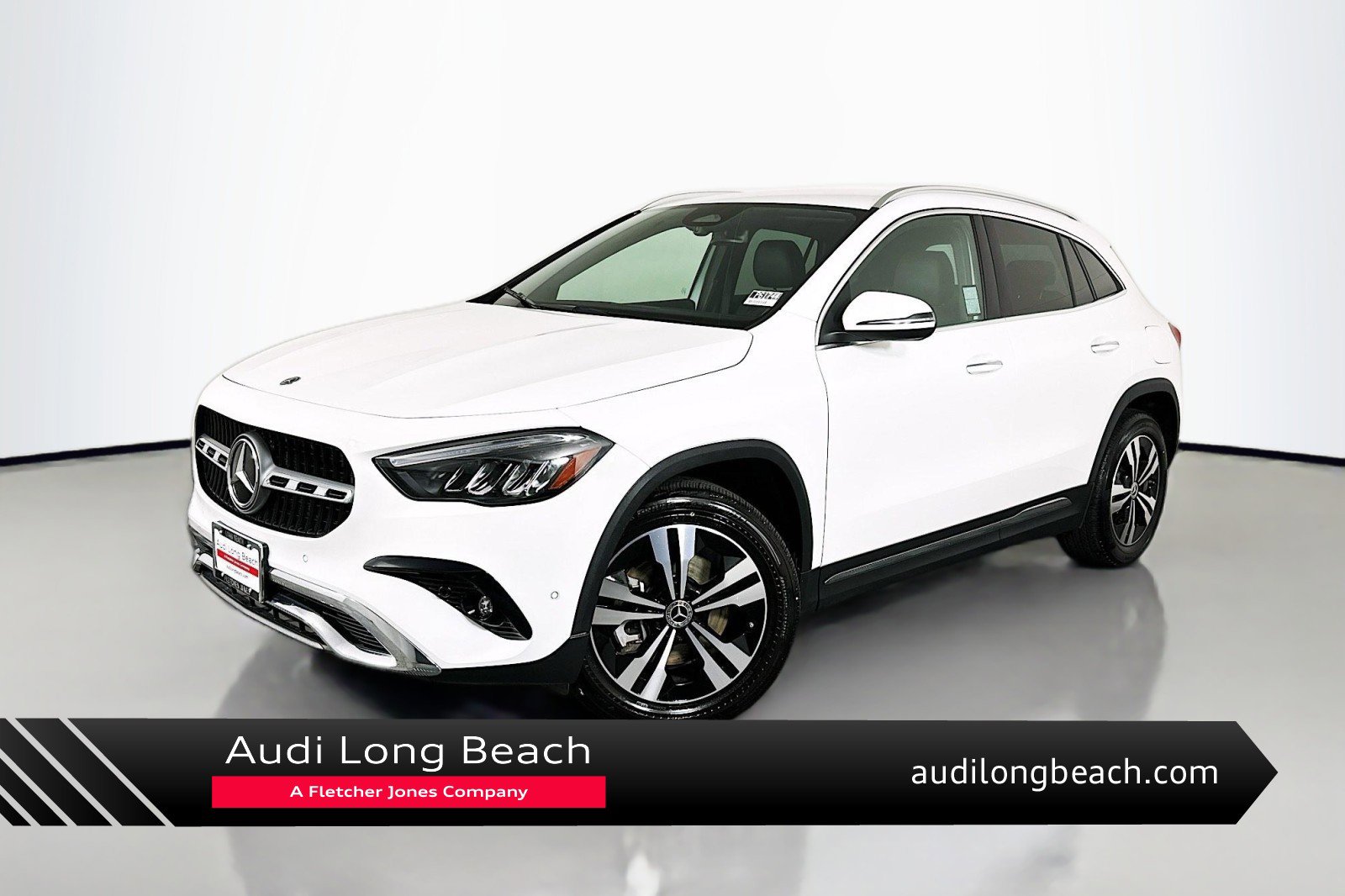 Used 2025 Mercedes-Benz GLA 250 4MATIC image 1