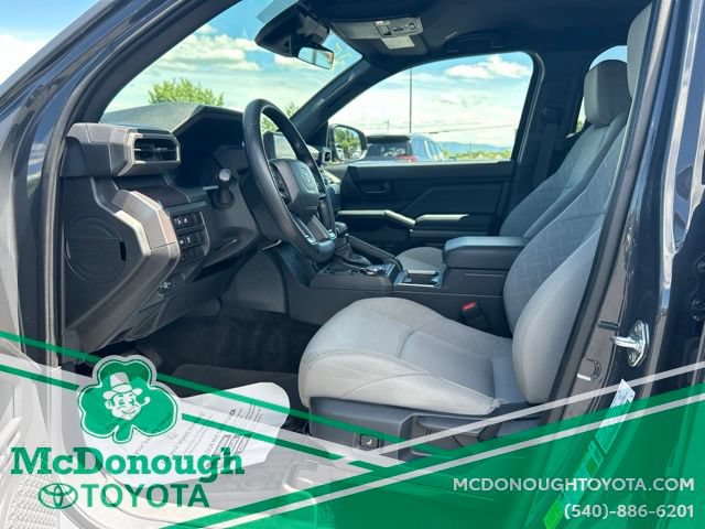 Certified 2025 Toyota Tacoma SR5 AWD/4WD image 11