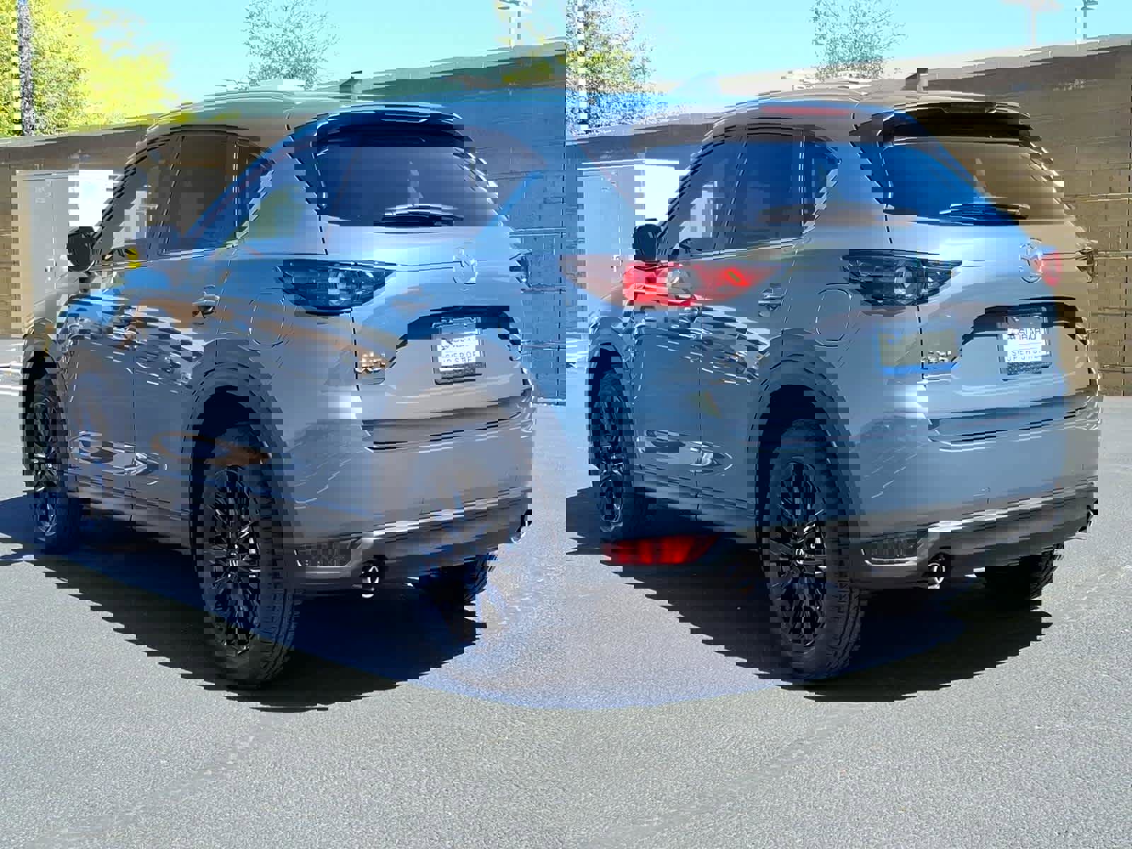 Used 2021 MAZDA CX-5 Carbon Edition image 4