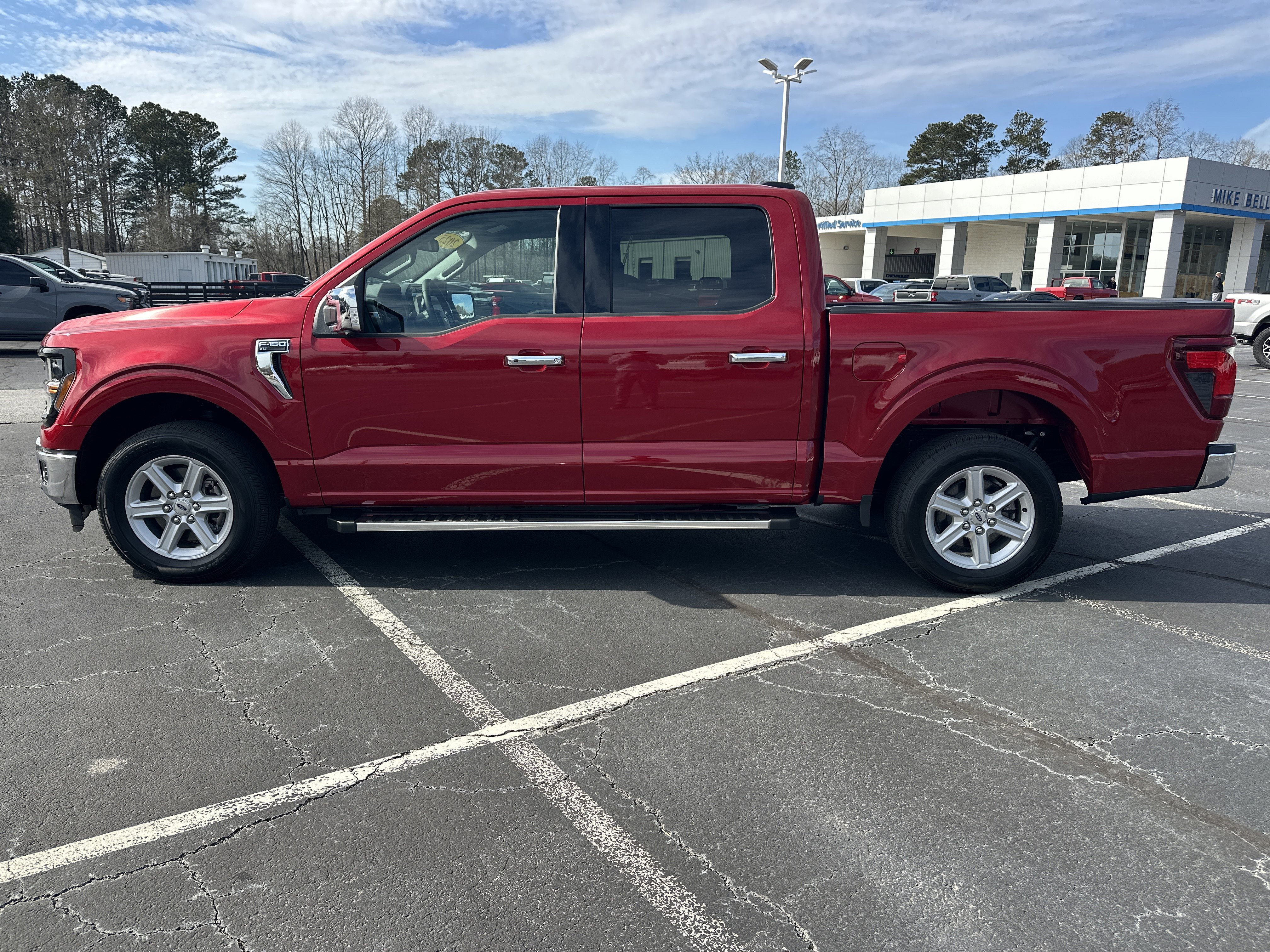Used 2025 Ford F150 XLT w/ Equipment Group 302A MID image 5