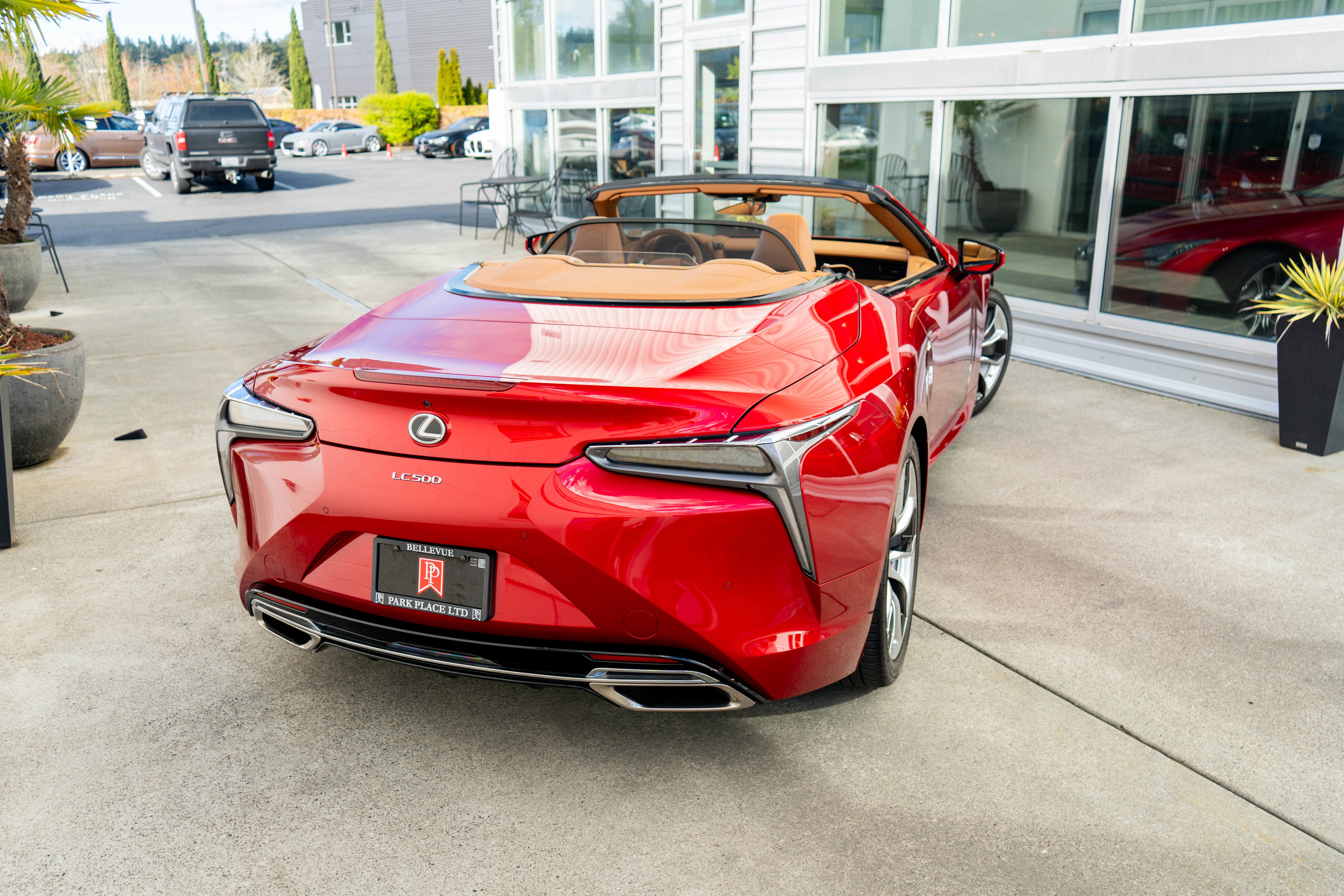 Used 2022 Lexus LC 500 Convertible w/ Touring Package image 7