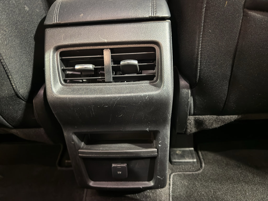 Used 2019 Ford Edge SE AWD/4WD image 26