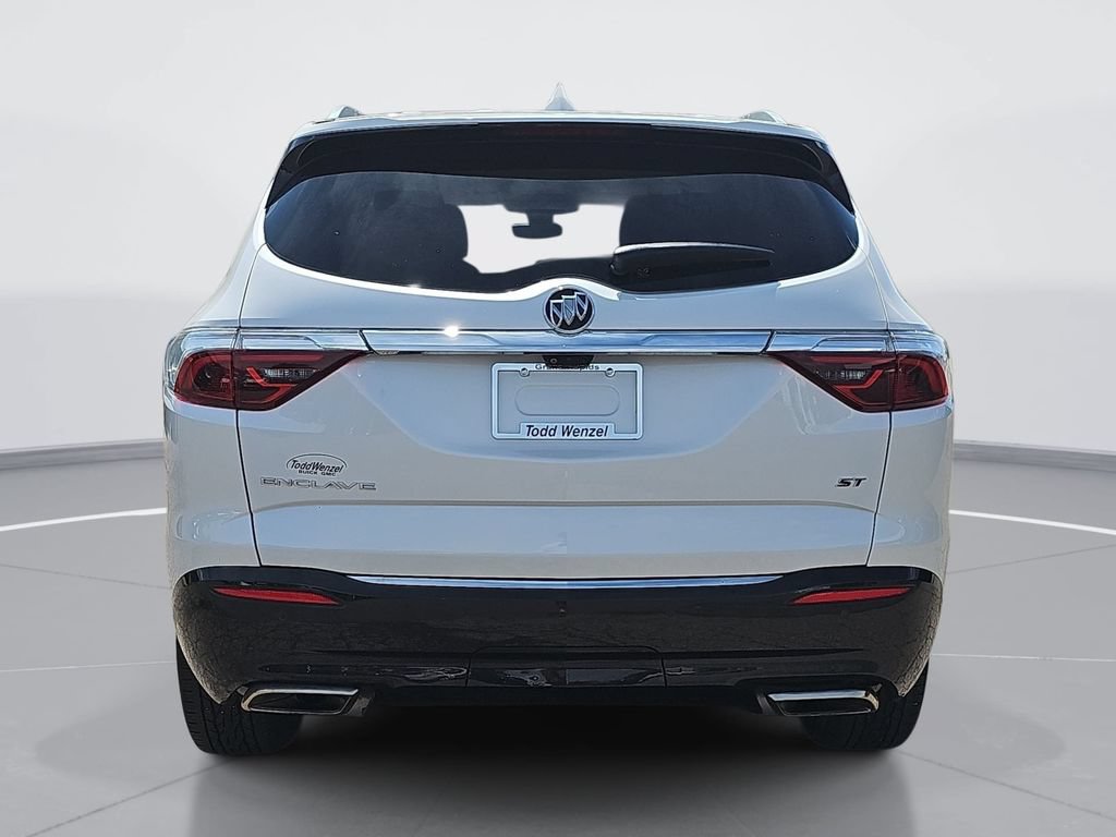 Certified 2024 Buick Enclave Essence w/ Sport Touring Edition FWD image 5