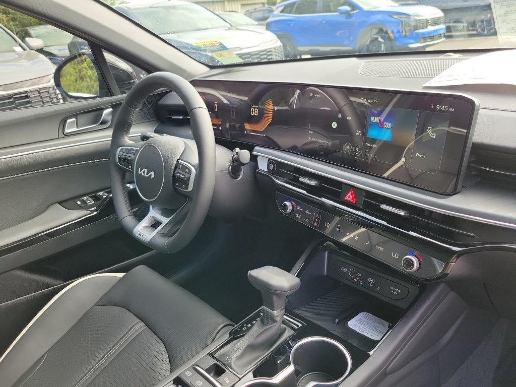 New 2027 Kia K5 GT-Line image 8
