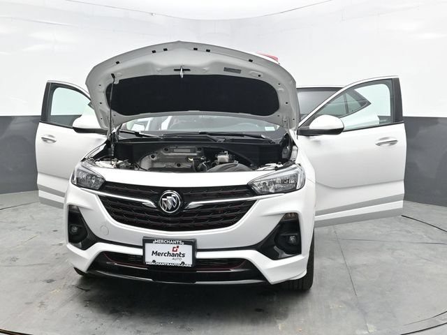 Used 2022 Buick Encore GX Preferred w/ Sport Touring Package FWD image 32