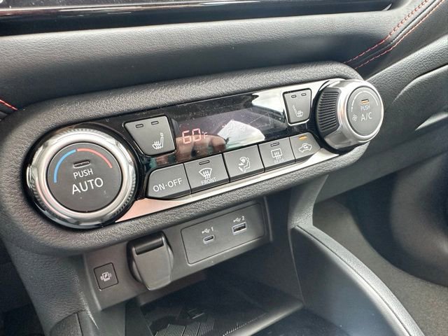 New 2025 Nissan Versa SR w/ Trunk Package image 24