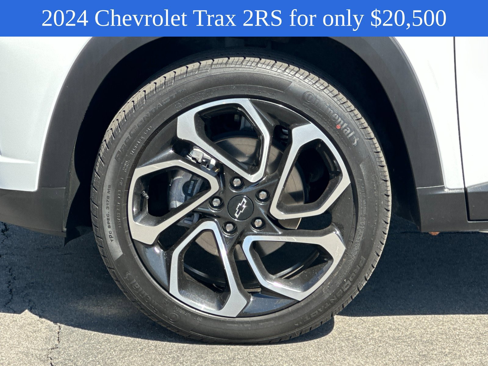 Used 2024 Chevrolet Trax RS FWD image 27