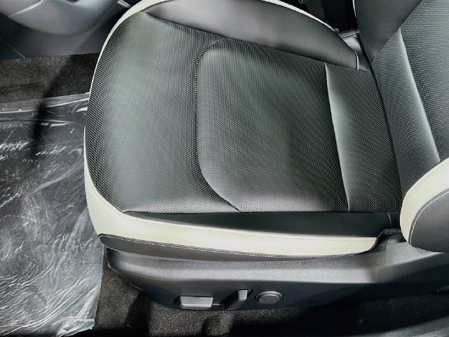New 2026 Kia K4 GT-Line FWD image 18