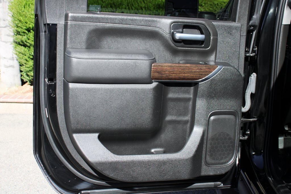 Used 2021 GMC Sierra 3500 SLE w/ SLE Value Package image 28