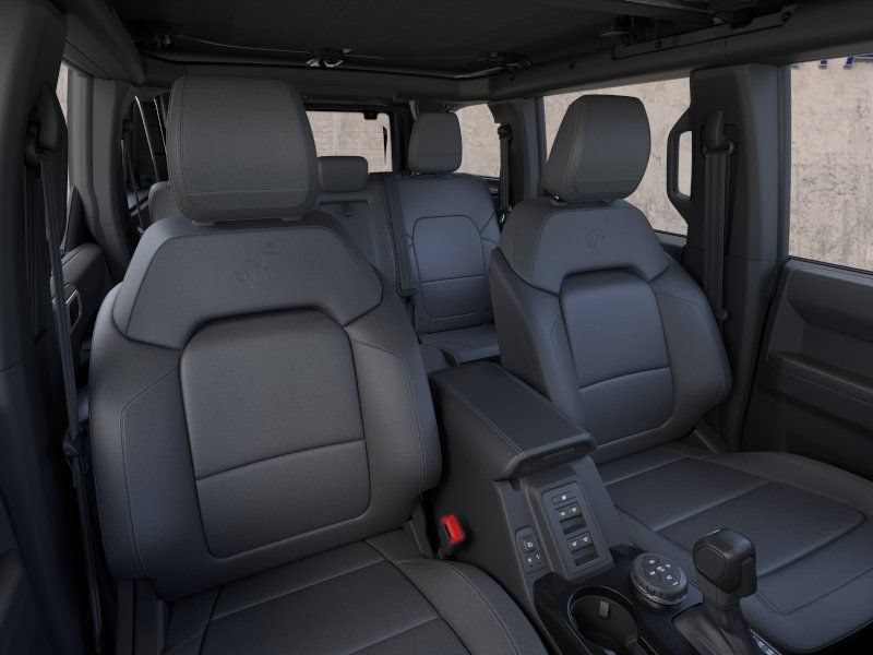 New 2026 Ford Bronco Outer Banks w/ Sasquatch Package AWD/4WD image 12