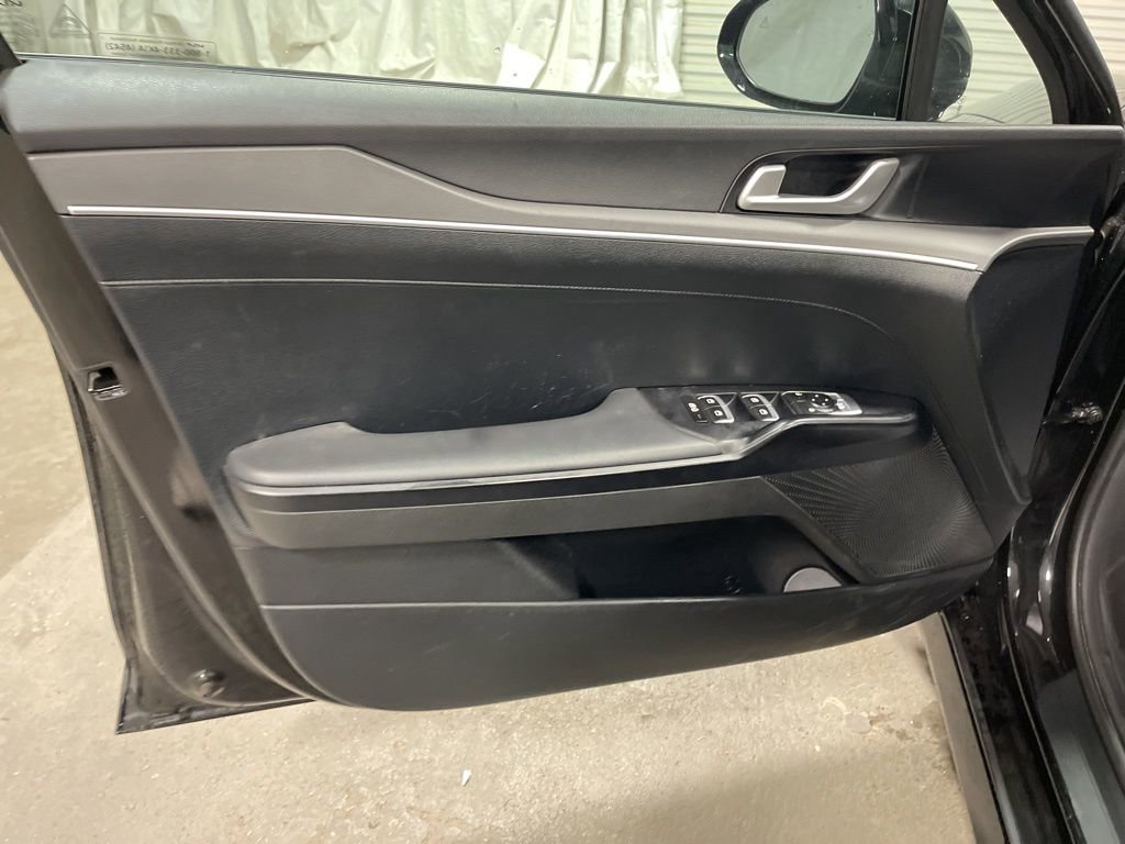 Used 2025 Kia K5 LXS FWD image 20