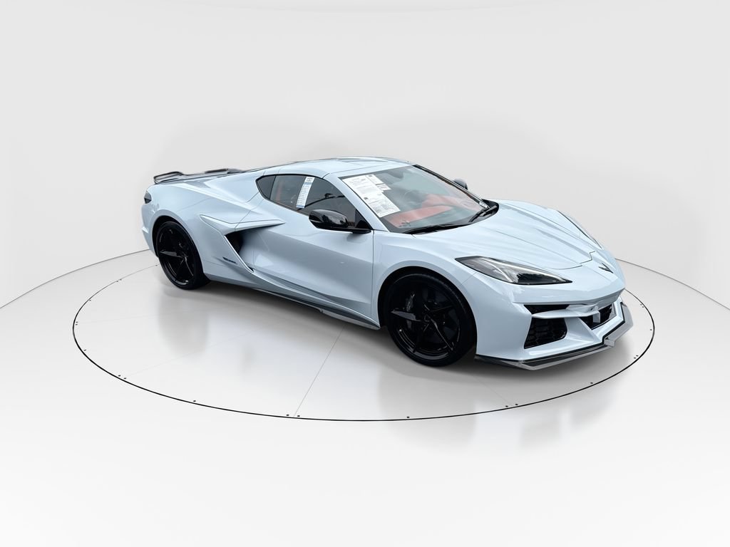 Used 2024 Chevrolet Corvette E-Ray AWD/4WD image 2