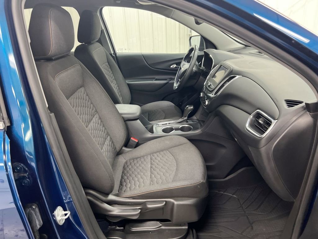 Used 2020 Chevrolet Equinox LT FWD image 21