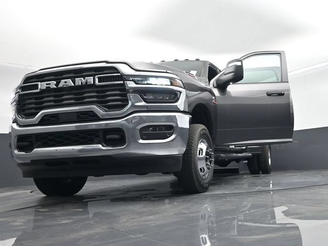 New 2026 RAM 3500 Tradesman AWD/4WD image 69