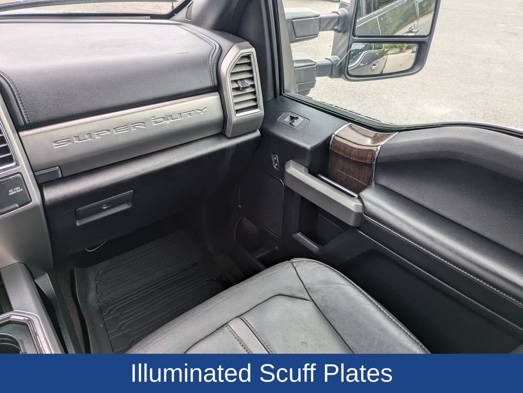 Used 2017 Ford F350 Platinum w/ Platinum Ultimate Package AWD/4WD image 18