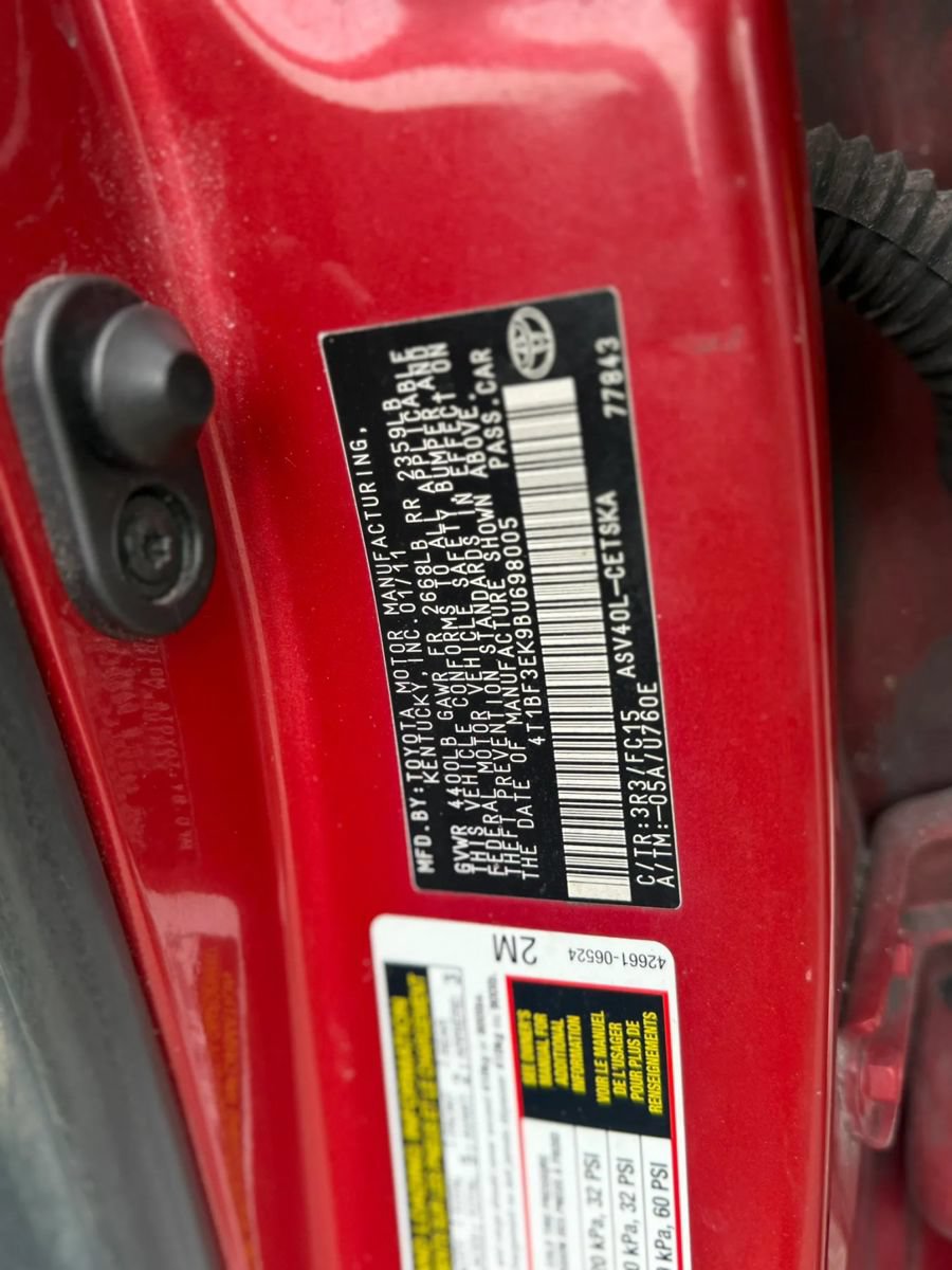 Used 2011 Toyota Camry SE w/ SE Extra-Value Pkg #1 FWD image 18