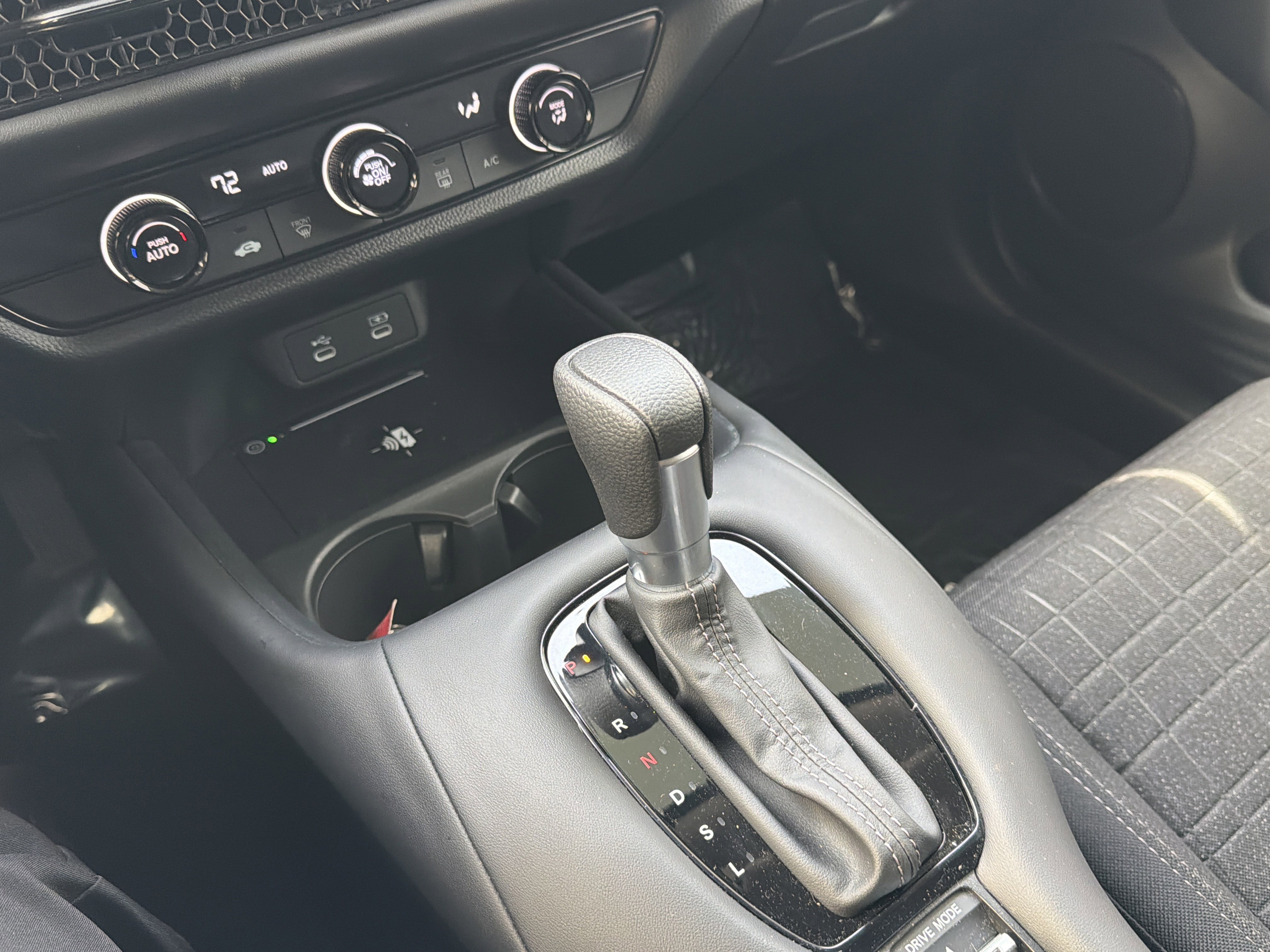 Used 2026 Honda HR-V LX image 26