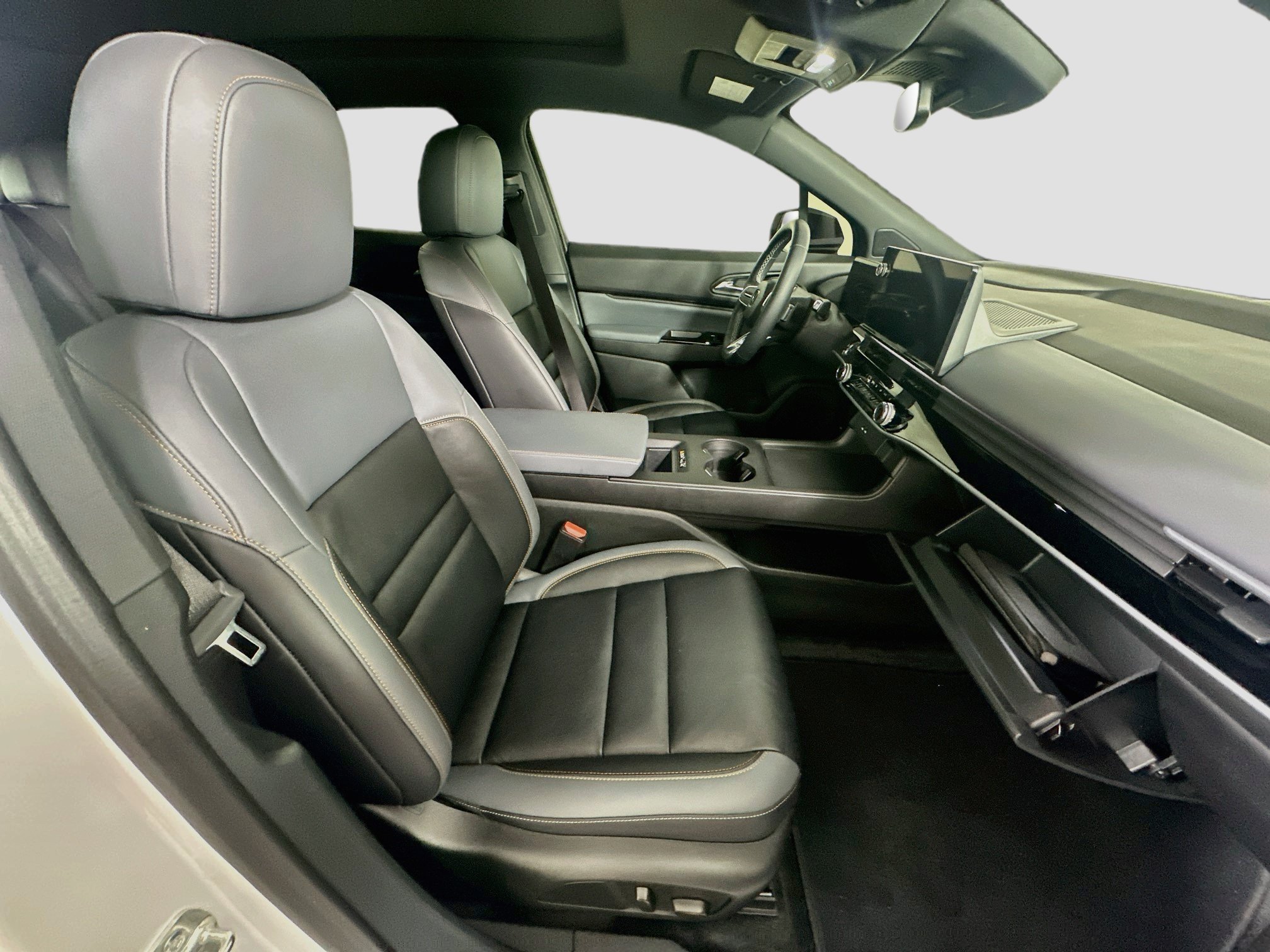 Used 2025 Honda Prologue Touring image 32