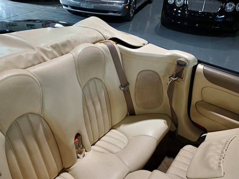 Used 1997 Jaguar XK8 Convertible image 27