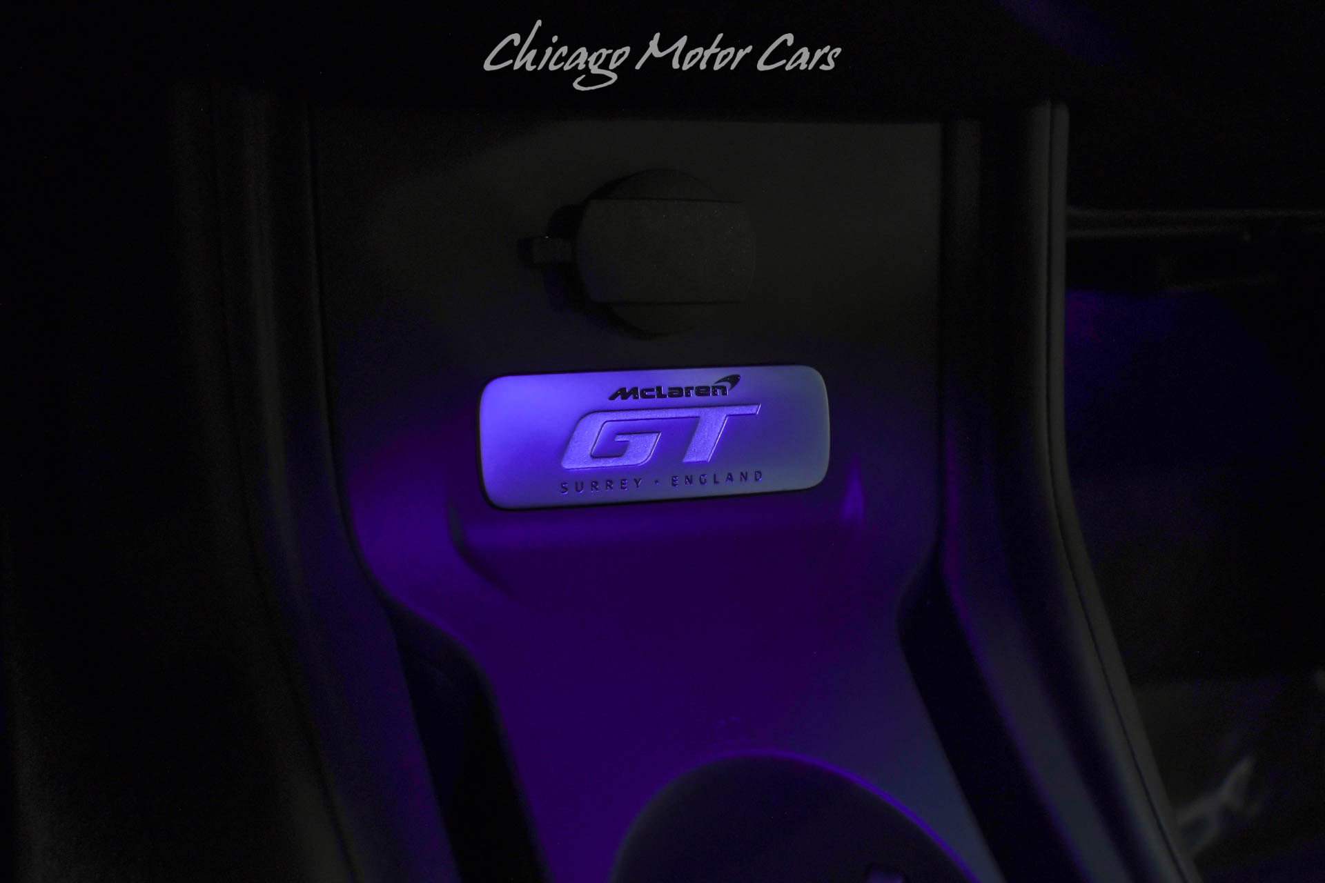 Used 2023 McLaren GT RWD image 17