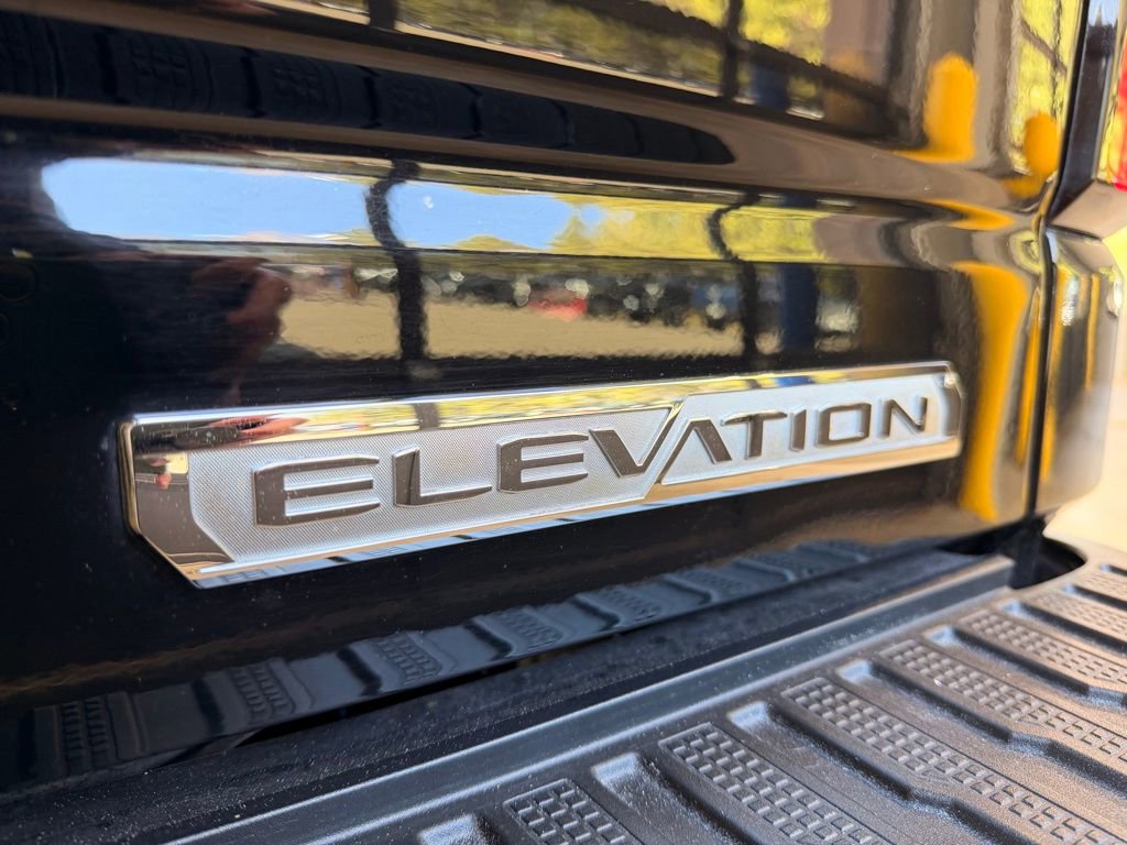 Used 2022 GMC Sierra 1500 Elevation AWD/4WD image 11