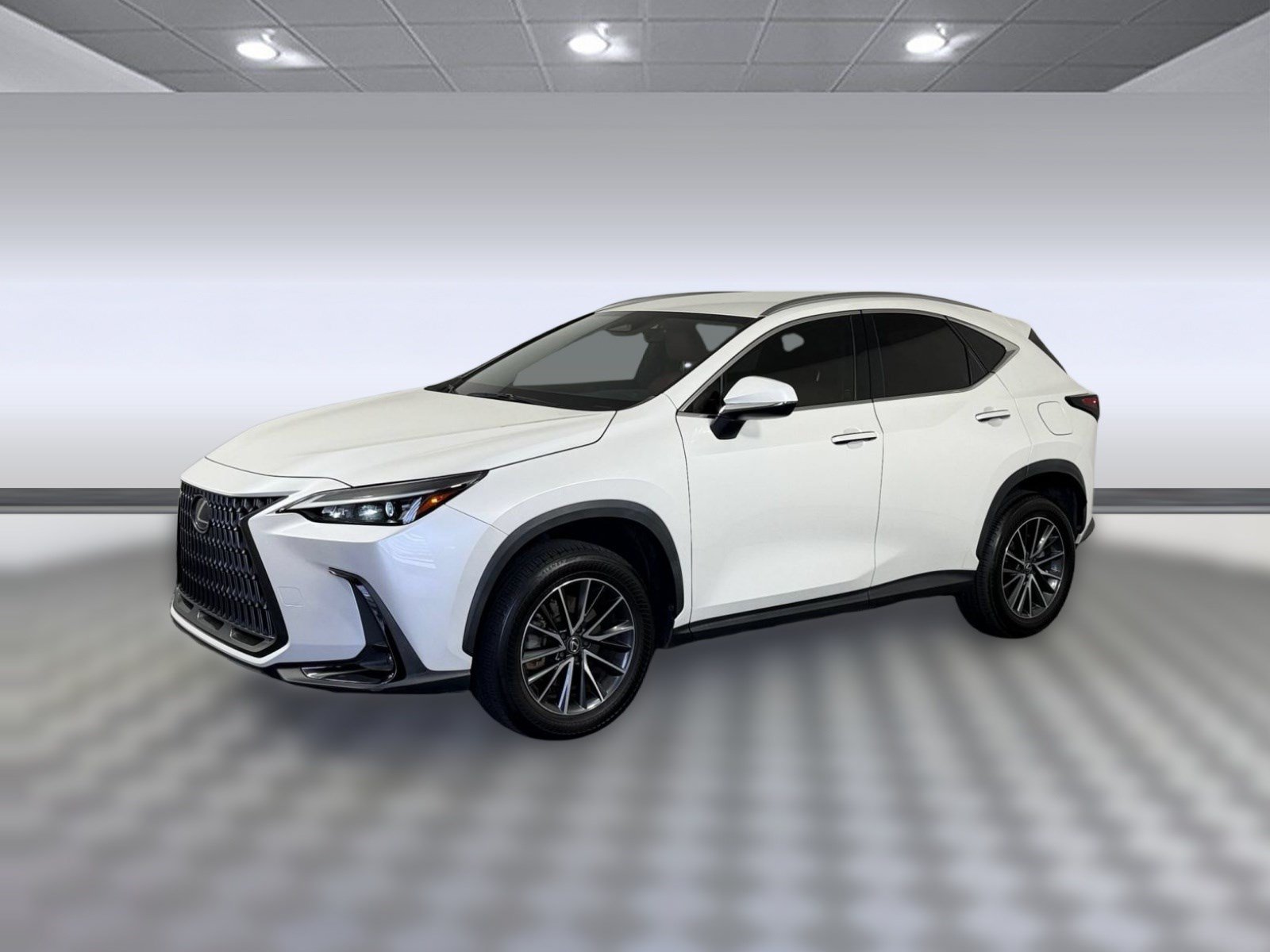 Used 2024 Lexus NX 250 FWD w/ Towing Package (2000 Lbs) image 1