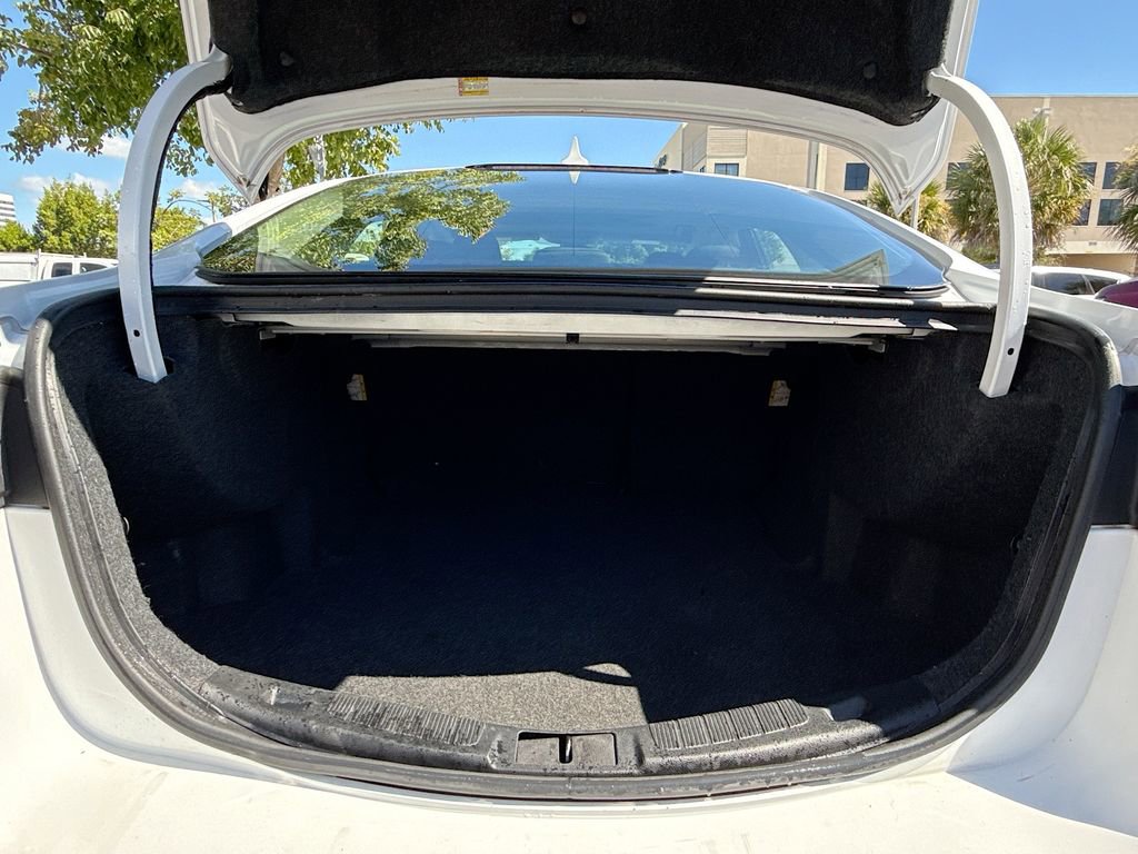 Used 2020 Ford Fusion SE image 28