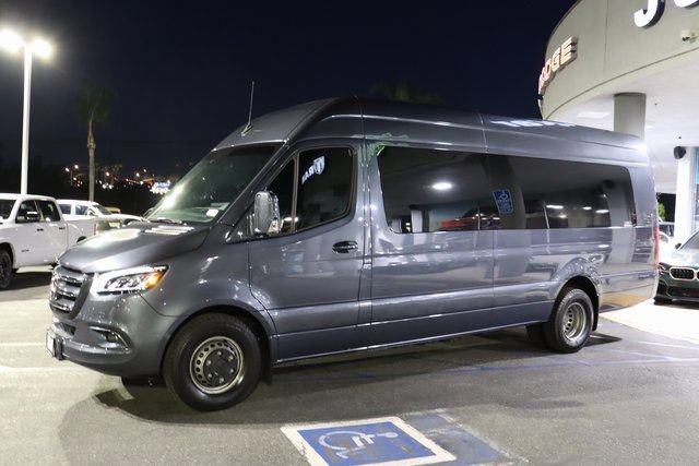 Used 2021 Mercedes-Benz Sprinter 3500 image 5