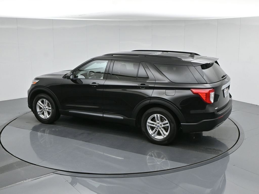 Used 2022 Ford Explorer XLT w/ Equipment Group 202A image 47