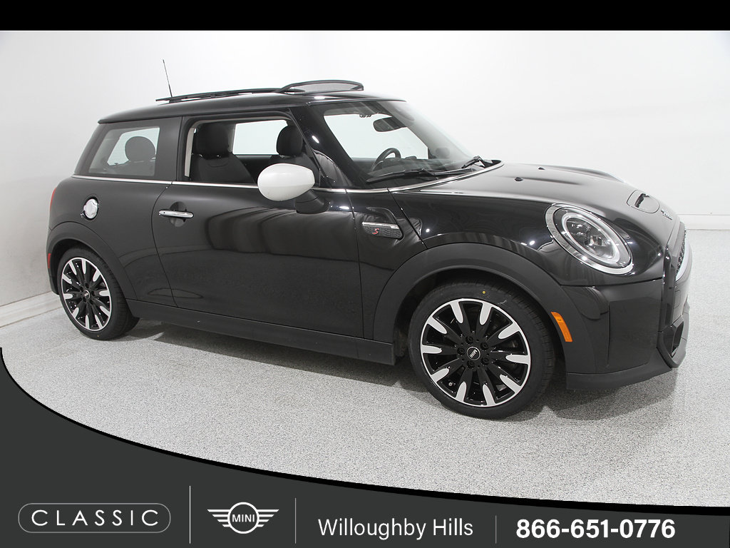Used 2024 MINI Cooper S FWD video 1