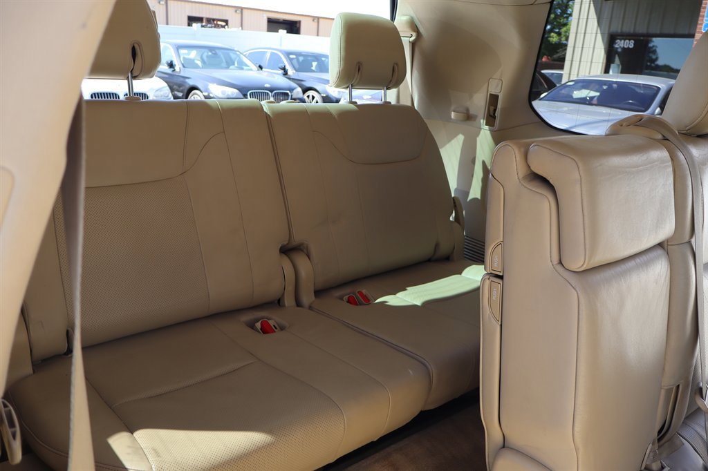 Used 2009 Lexus LX 570 4WD image 19