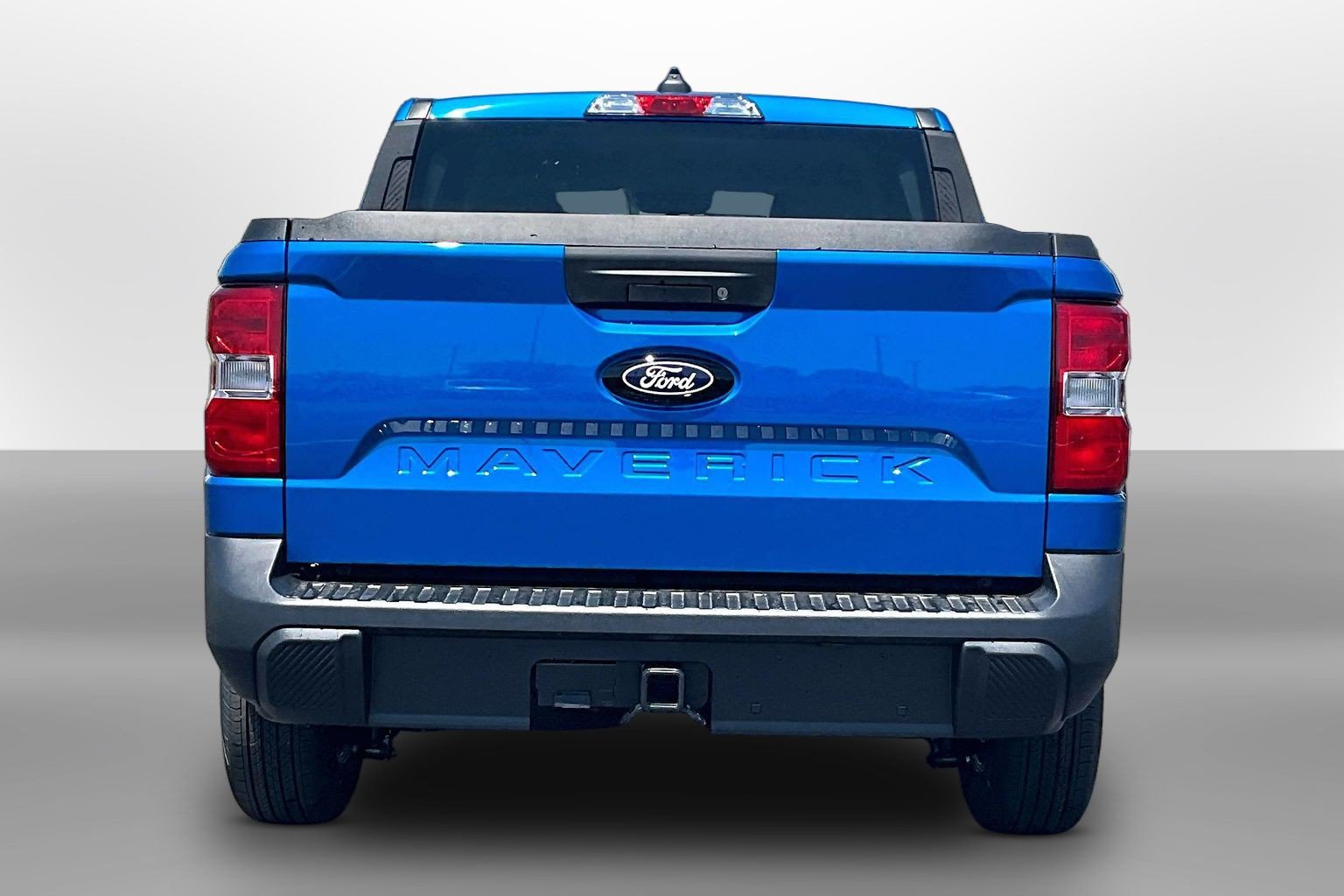 New 2026 Ford Maverick XLT w/ XLT Luxury Package FWD image 4