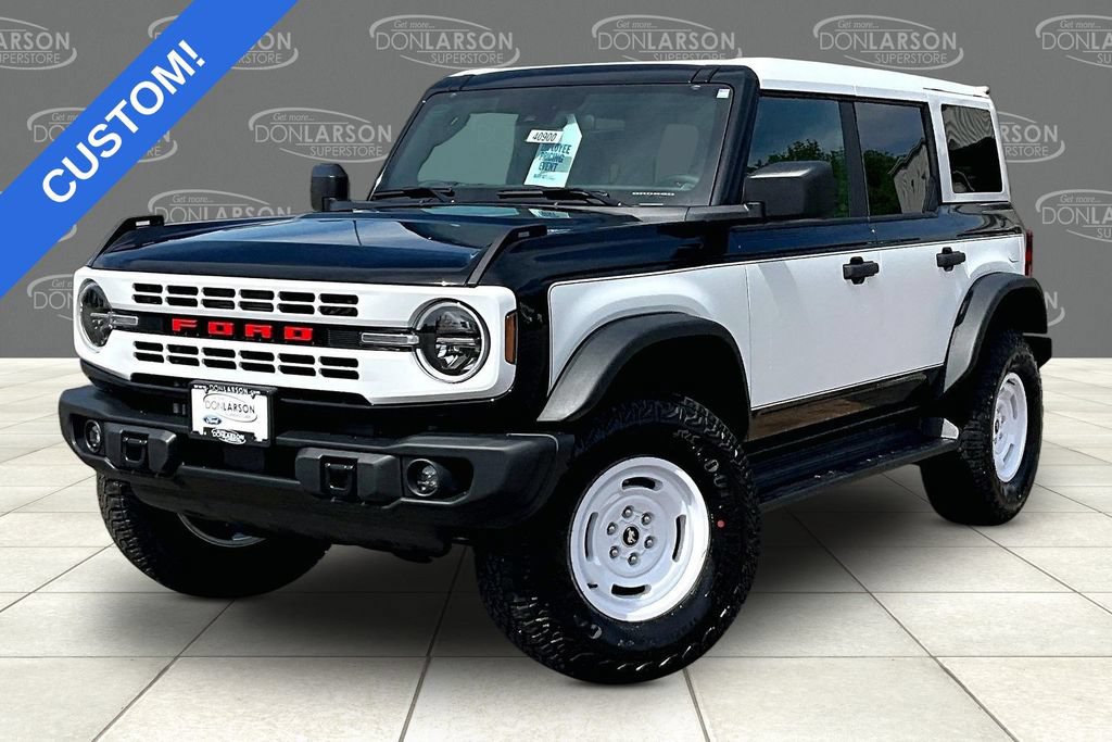 New 2026 Ford Bronco Heritage Edition AWD/4WD image 2