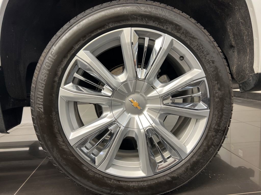 Used 2024 Chevrolet Silverado 1500 High Country w/ High Country Premium Package image 7