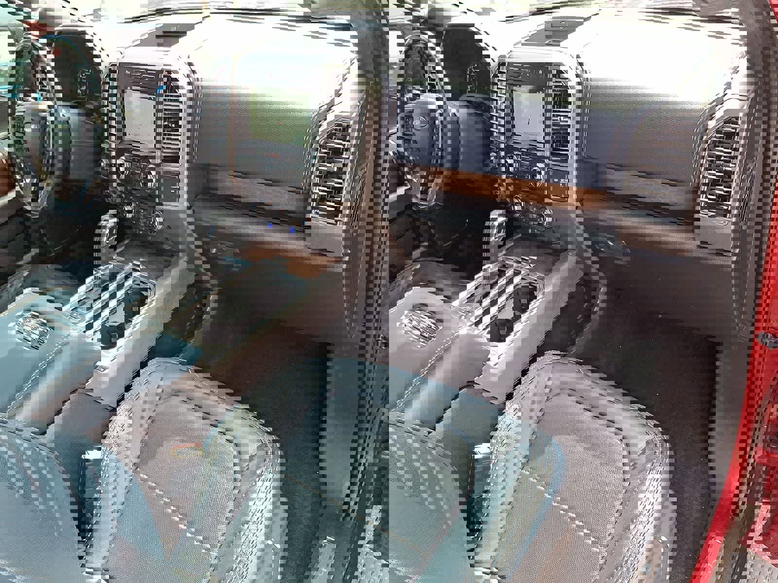 Used 2018 Ford F150 Limited w/ Trailer Tow Package image 35