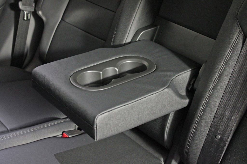 Certified 2025 Porsche Cayenne image 32