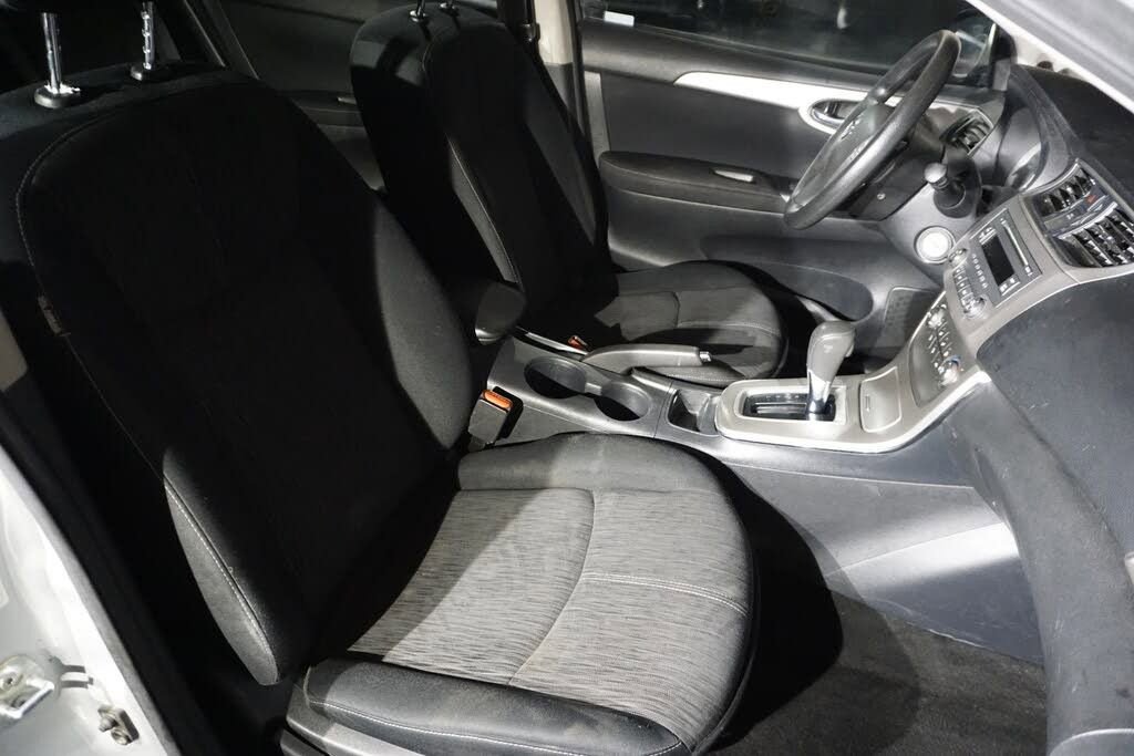 Used 2014 Nissan Sentra SV image 18