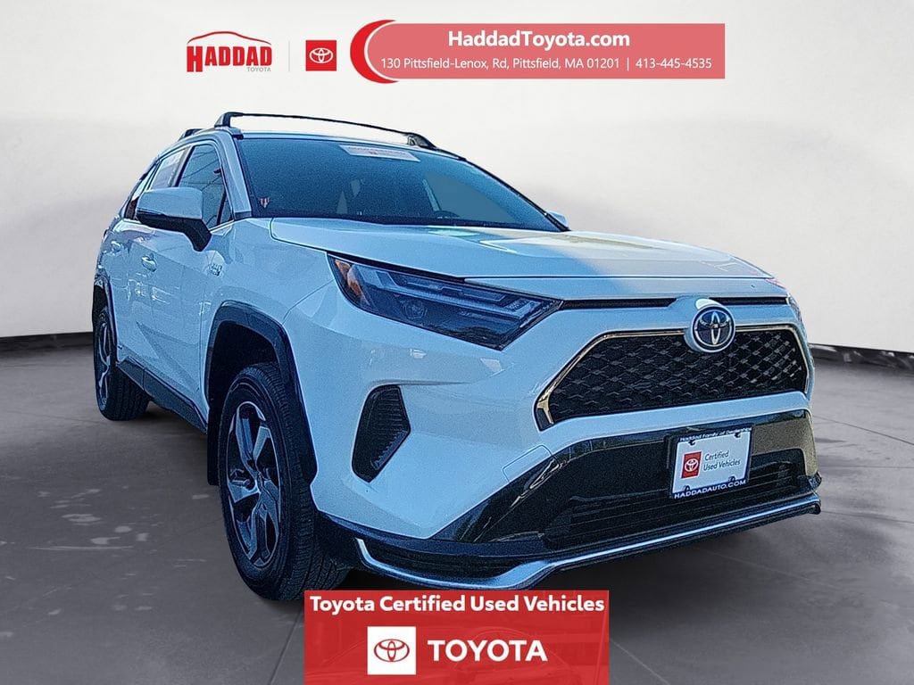 Certified 2023 Toyota RAV4 SE w/ Weather & Moonroof Package AWD/4WD image 8
